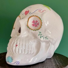 Teschio messicano in ceramica