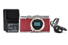 Corpo fotocamera digitale reflex mirrorless Fujifilm X-A1 dal Giappone