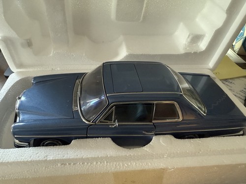 Autoart mercedes benz - /8, coupe