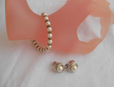 SET BRACCIALE NAPIER E ORECCHINI MONET PERLE METALLO COLORE ARGENTO