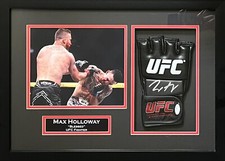 Guanto Max Holloway autografato firmato incorniciato UFC JSA Beato Justin Gaethje