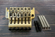 Ponte unità tremolo rosa