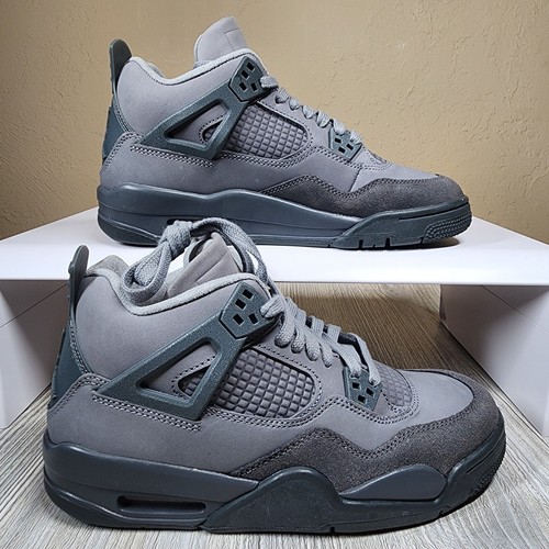Nike air jordan retro - 4,