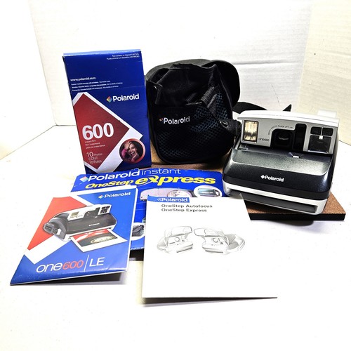Polaroid one 600le - w/, color