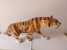 Statuetta In Ceramica Della