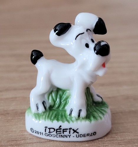 Fève idefix serie astérix - fève,