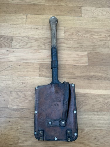 Ww2 swiss army - army, shovel
