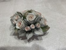 Cestino di rose in porcellana