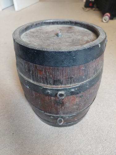 Vintage wooden barrel - vintage,