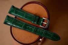 Cinturino Cartier verde fatto