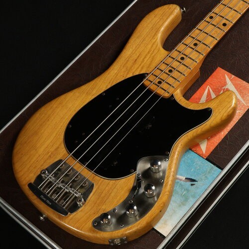 Ernie ball music man sabre - ball,