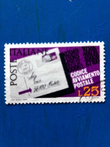 Francobollo poste italiane - 08.,