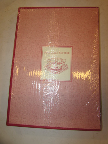 Libro dei francobolli - libro,