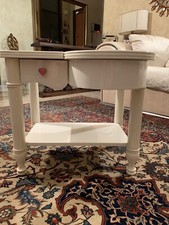 comodino bianco lucido “Barbie”