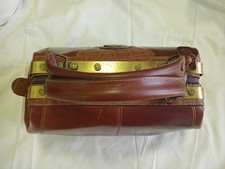 BELLISSIMA BORSA IN VERO CUOIO-TAGLIA MEDIO-GRANDE-MARCA SMITH IL MANDRIANO