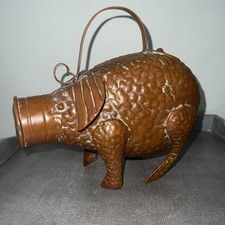 Annaffiatoio vintage Smith & Hawken maiale con finitura rame antico stravagante