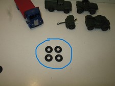 D26, DINKY X 4 GB Truck Cleats