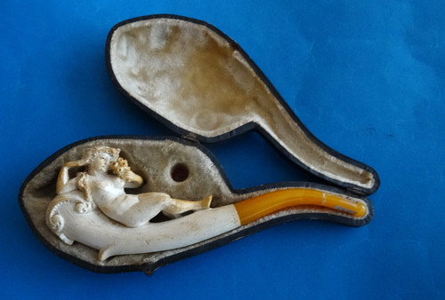 Dama erotica antica pipa in - erotica,,