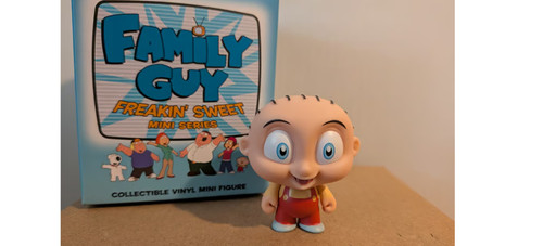 Kidrobot stewie multiverse - kidrobot,