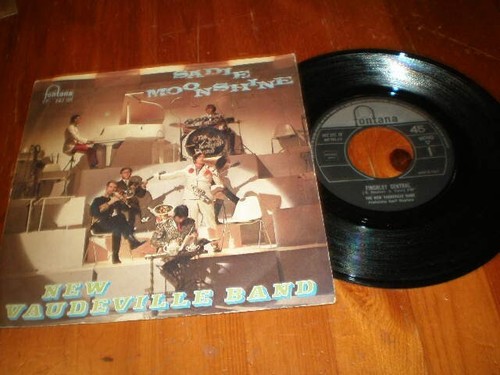 New vaudeville band sadie - vaudeville, band-sadie