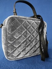 POCHETTE IN VELLUTO GRIGIO TRACOLLA LEGGERA PELLE BEAUTY BORSETTA
