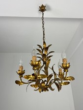 Lampadario in ferro battuto