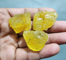3 pezzi bellissima pietra