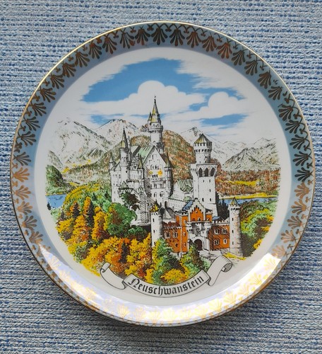 Piatto ceramica souvenir - in,