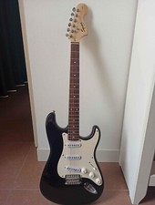 Squier by Fender Stratocaster 