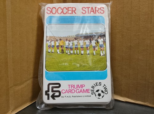 Soccer stars trump card game - card,