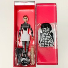 Integrity toys fashion royalty