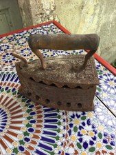 ANTICO FERRO DA STIRO A