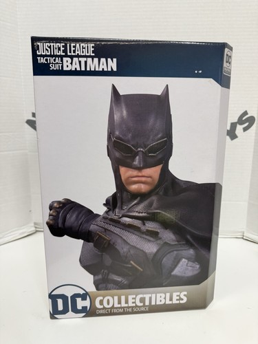 Statua tuta tattica batman - statua,