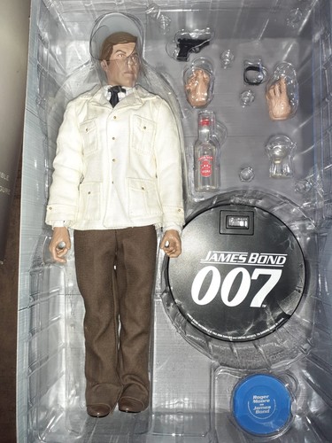 James bond 007 legacy - bond,
