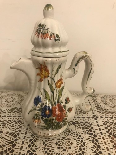 Caffettiera piccola - , in