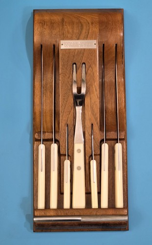 Vtg carving set wear ever - carving,