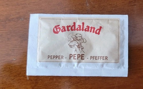 Gardaland bustuna pepe - gardaland,