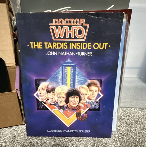 Random house doctor who tardis - random,