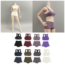 Vestiti da donna in scala 1/6