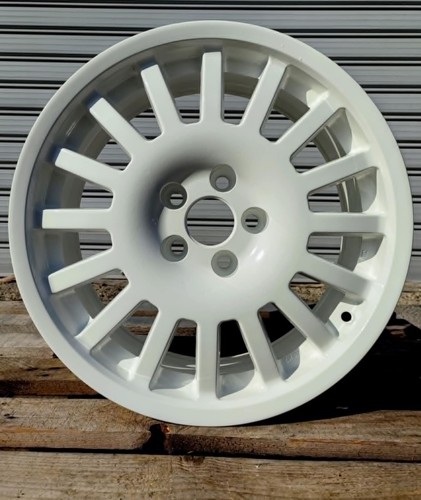Pezzo cerchio lega - in,