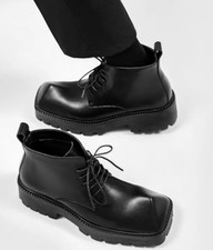 Stivali chelsea stringati