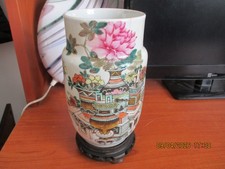 VASO CINESE  IN POCELLANA