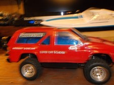 Kyosho nissan pathfinder auto