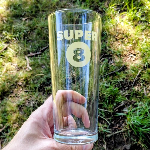 New super pint - super, bar