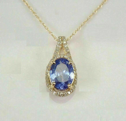 Collana con ciondolo aureola