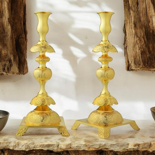 Coppia antichi candelieri - di,