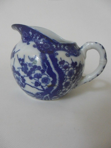 Lattiera giapponese nichi - lattiera, hon