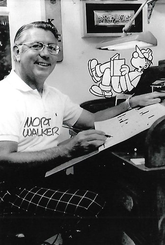 Foto firmata mort walker 4x6 - foto,