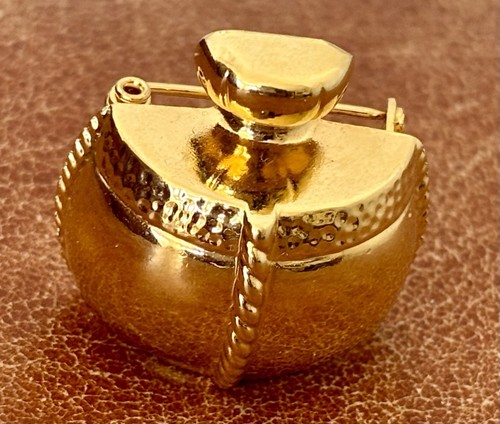 Pins pin ysl broche yves - ysl,