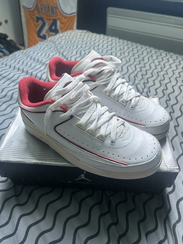 Air jordan retro - air,